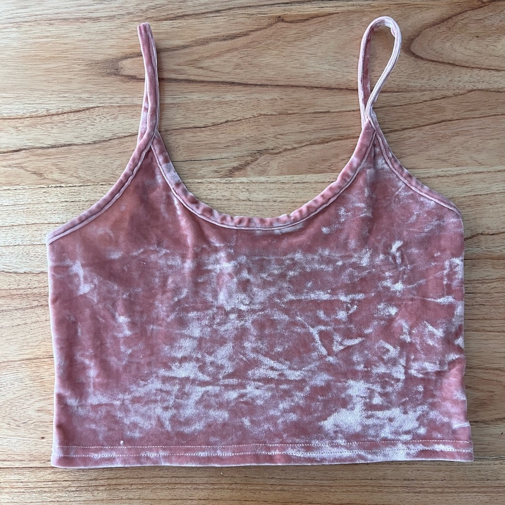 Dusty Pink Crushed Velvet crop top by Topshop - Picture 4 of 5